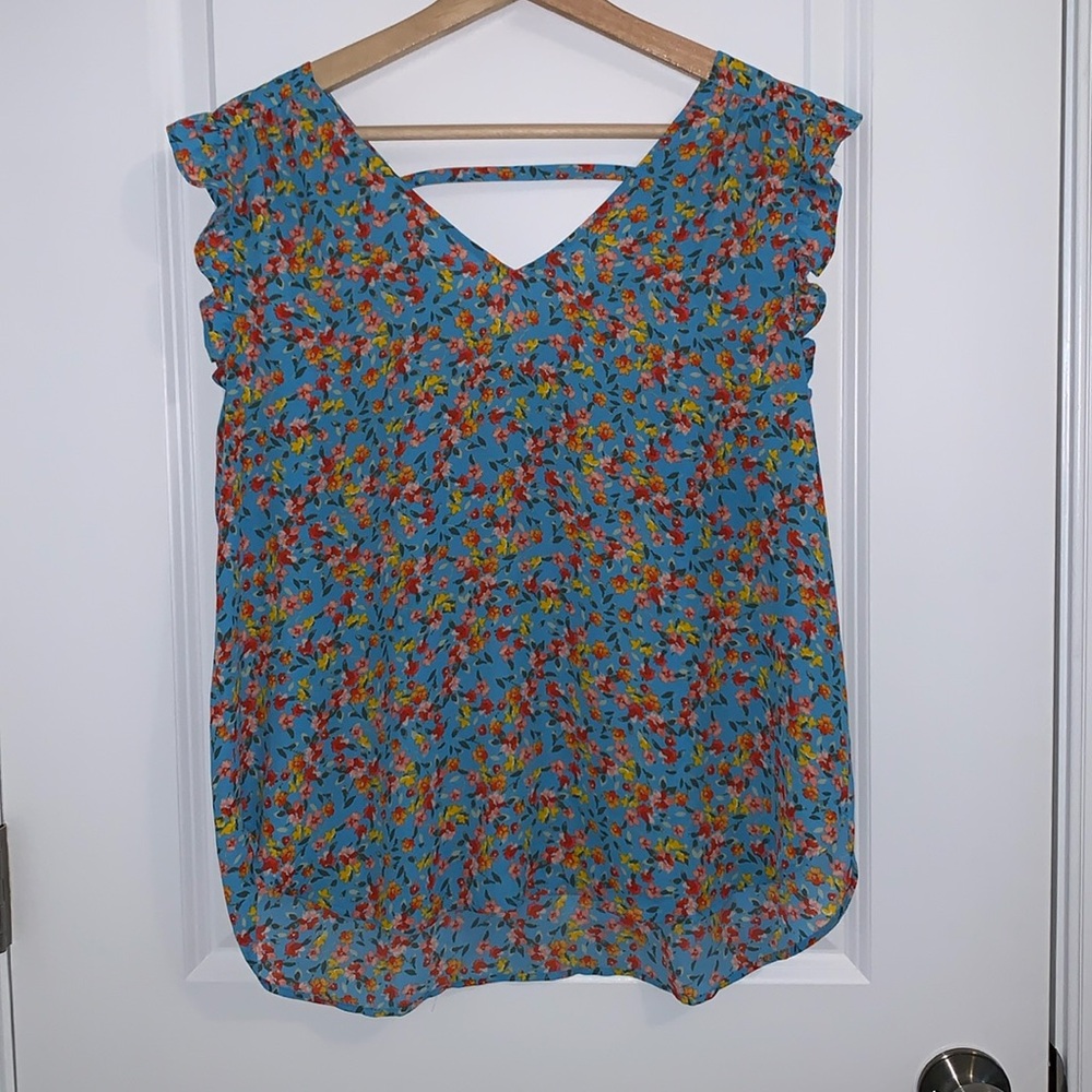 LOFT single bar back ruffled sleeveless top floral pattern size M